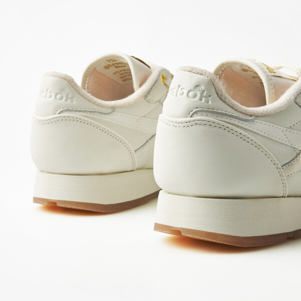 END. x The Streets x Reebok Classic Leather Chalk Raffle List